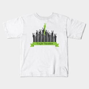 Vacation crowd Kids T-Shirt